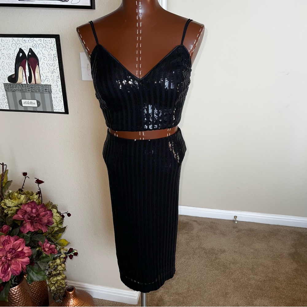 Guess Sequin Top and Skirt